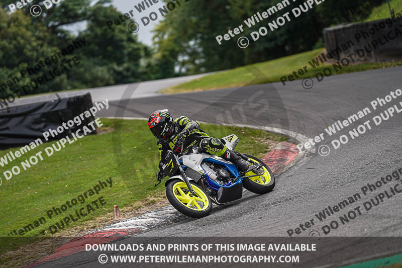 cadwell no limits trackday;cadwell park;cadwell park photographs;cadwell trackday photographs;enduro digital images;event digital images;eventdigitalimages;no limits trackdays;peter wileman photography;racing digital images;trackday digital images;trackday photos